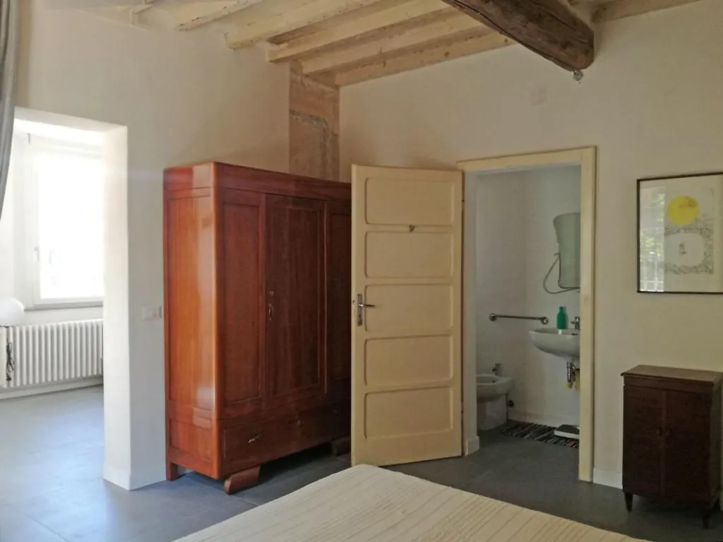 B&B Le Officine Reggio Emilia Bed & Breakfast